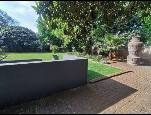 5 BEDROOM HOUSE FOR SALE IN MEYERTON CENTRAL